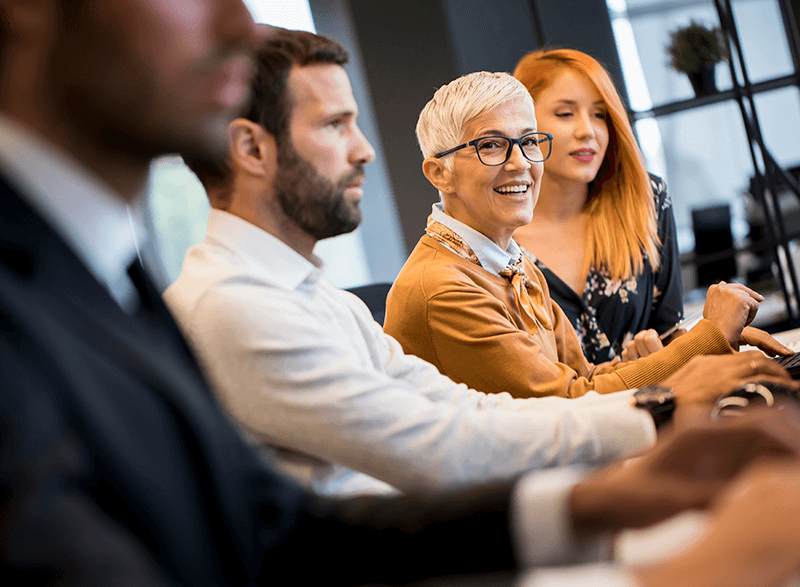 execs-at-long-table